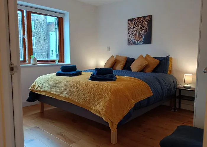 Lovely 1 Bedroom Apartment In South East London