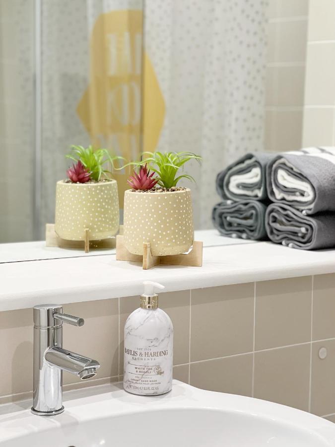 Lovely 1 Bedroom In South East Апартаменты